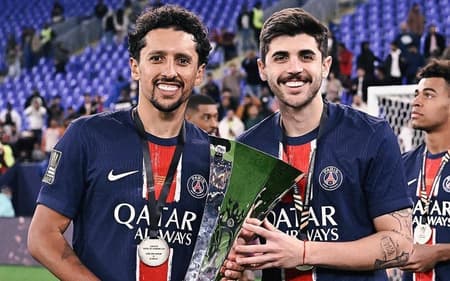 Raphinha falou sobre Marquinhos e Beraldo, que não tiveram tempo de férias até o mometo para jogar o Mundial (Foto: Divulgação/PSG)