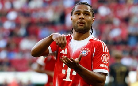 FBL-GER-BUNDESLIGA-AUGSBURG-BAYERN MUNICH