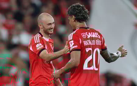 FBL-POR-LIGA-BENFICA-TONDELA