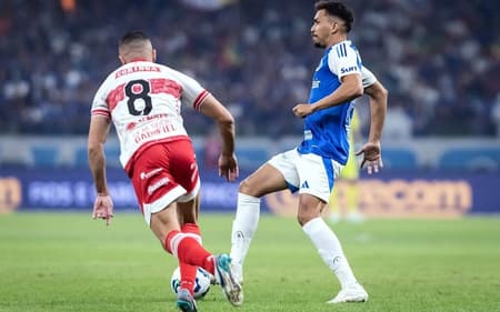 eduardo em cruzeiro x crb (Foto: Gustavo Aleixo / Cruzeiro)