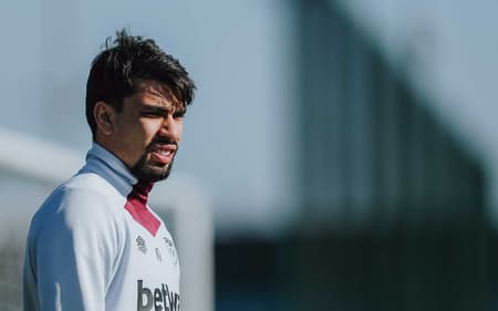 Lucas Paquetá durante treino do West Ham