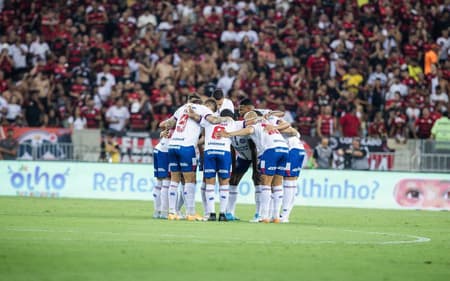 Time do Bahia antes de pegar o Flamengo no Maracanã (Foto: Rafael Rodrigues / EC Bahia)