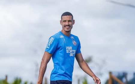 Gabriel Xavier treina pelo Bahia (Foto: Rafael Rodrigues / EC Bahia)
