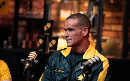 Rivaldo comentou sobre os primeiros passos de Ancelotti na Seleção Brasileira (Reprodução: Betfair)