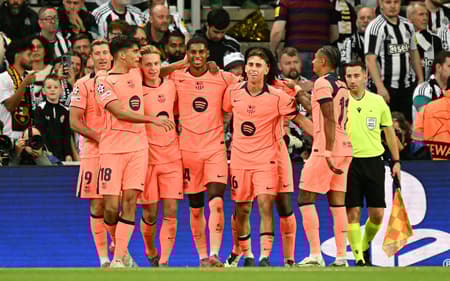 Com dois de Rashford, o Barcelona derrotou o Newcastle por 2 a 0, pela Champions League (Foto: Oli SCARFF / AFP)