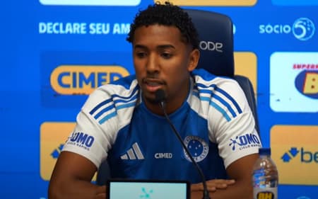 Volante Ryan Guilherme, do Cruzeiro (Foto: Reprodução TV Cruzeiro)