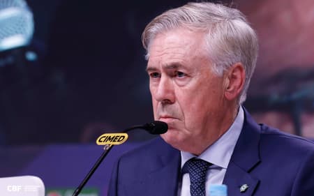 Carlo Ancelotti em coletiva na CBF para convocação da Seleção Brasileira