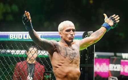 Charles Do Bronx está sem adversário (Foto: Reprodução Instagram charlesdobronxs)