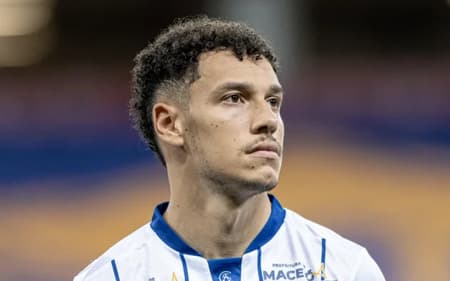 Enzo estava no CSA. (Foto: Allan Max/CSA)