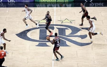 Flamengo e Franca no Maracanãzinho durante partida da temporada regular do NBB (Foto: Gilvan de Souza / CRF)