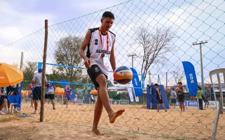 Lionel Messi, de Alagoas, no vôlei de praia dos Jogos da Juventude (Foto: Wagner Araújo/COB)