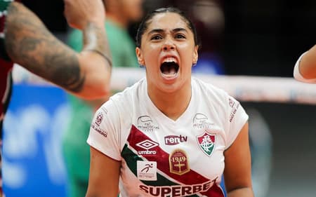 Marcelle em ação pelo Fluminense (Foto: Marina Garcia/FFC)