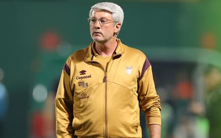 Odair Hellmann Chapecoense Athletico Série B