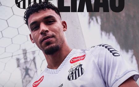 Victor Hugo assinou contrato com o Santos até 31 de julho de 2026. (Foto: Thiago Ribeiro/AGIF)