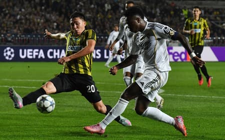 Vini Jr em ação pelo Real Madrid conta o Kairat, pela Champions
