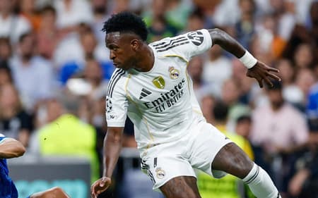 Vini Jr em ação pelo Real Madrid (Foto: Oscar del Pozo/AFP)