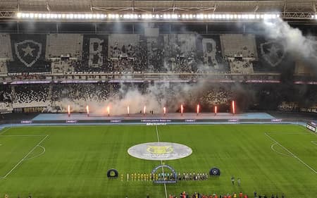 Botafogo x Mirassol recebeu menos de 7 mil torcedores (Foto: Leonardo Bessa/Lance!)