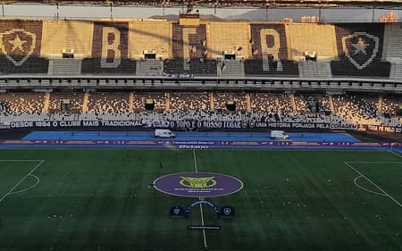 Botafogo recebe o Atlético-MG no Nilton Santos (Foto: Leonardo Bessa/Lance!)