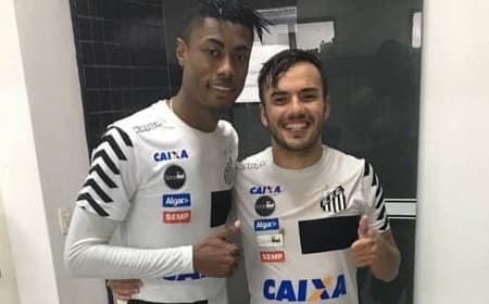 Bruno Henrique e Marco, no Santos. (Foto: Acervo pessoal)