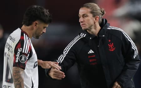 Arrascaeta pode ser poupado diante do Corinthians