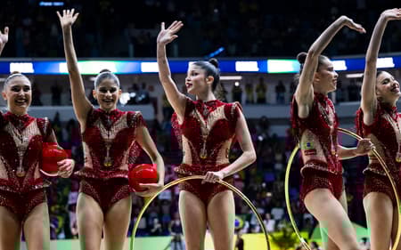 Seleção brasileira de conjunto conquistou duas pratas no Mundial de Ginástica Rítmica