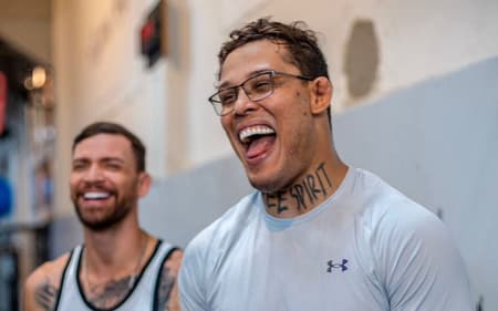 Brasileiros Ruffy e Borralho apostam em bônus no UFC Paris (Foto: Reprodução Instagram Caio Borralho)