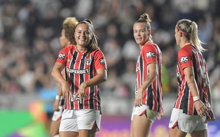 Camilinha abriu o placar no jogo São Paulo e Vasco, pela Copa do Brasil Feminina. (Foto: Staff Images/CBF)
