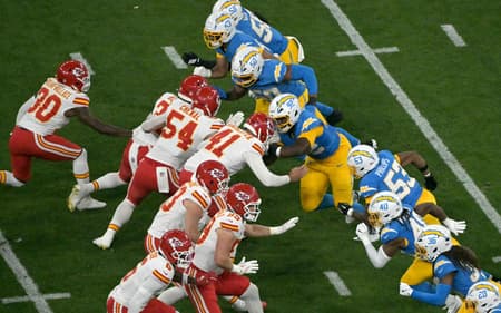 Chiefs e Chargers protagonizaram o segundo duelo da NFL no Brasil