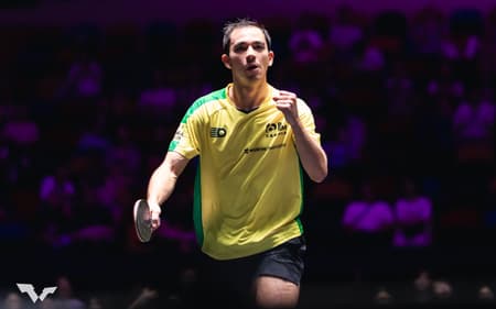 Hugo Calderano na vitória na estreia do WTT de Macau (Divulgação/WTT)