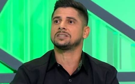Cicinho cravou campeão da Copa do Brasil na Band (Foto: Reprodução)