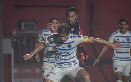 Vitória x Cruzeiro se enfrentaram no Barradão, em julho (Foto: Victor Ferreira / EC Vitória)