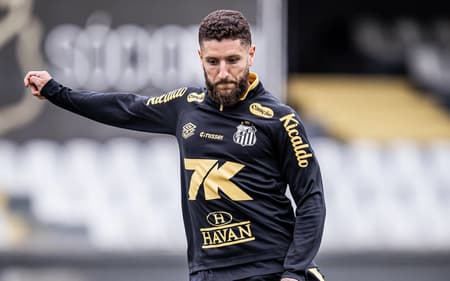 Zé Rafael deve ser titular no confronto (Foto: Raul Baretta/ Santos FC)