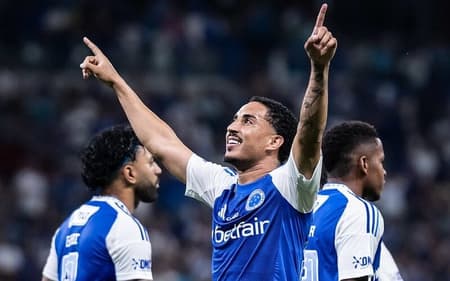 Christian comemora gol do Cruzeiro contra o Fortaleza (Foto: Gustavo Aleixo/Cruzeiro)