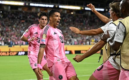 Suárez comemora gol do Inter Miami contra o Palmeiras (Foto: Patrícia de Melo / AFP)