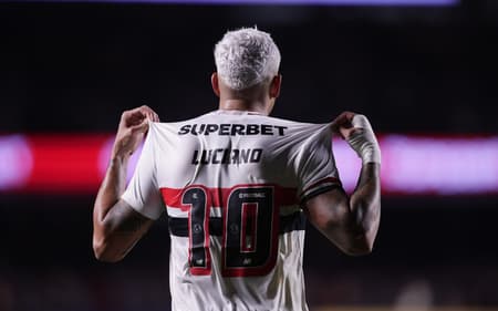 Luciano, atacante do São Paulo