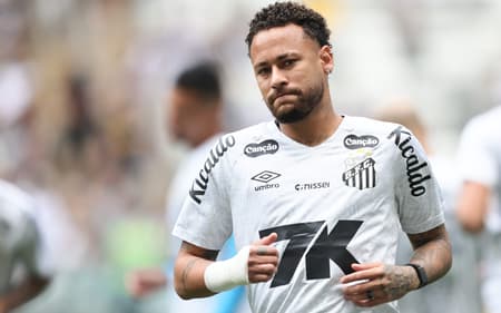 Neymar acumula 23 partidas desde o retorno ao Santos. (Foto: : Gilson Lobo/AGIF)