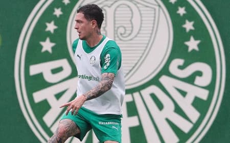 Aníbal Moreno, volante do Palmeiras