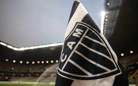 MG - BELO HORIZONTE - 09/10/2024 - BRASILEIRO A 2024, ATLETICO-MG X GREMIO - Vista geral do estadio Arena MRV E BANDEIRA DO ATLETICO MG para partida entre Atletico-MG e Gremio pelo campeonato Brasileiro A 2024. Foto: Gilson Lobo/AGIF