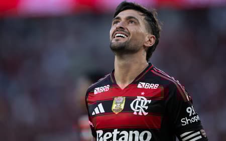 Arrascaeta Flamengo Grêmio