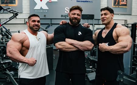 Derek Lunsford, Fabrício Pacholok e Ramon Dino (foto: Divulgação - Max Titanium)
