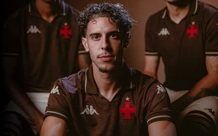 Novo uniforme III do Vasco (Foto: Divulgação/Vasco)