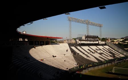 Vasco x Operário - São Januário