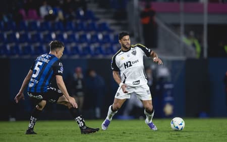 Hulk entrou e foi importante no empate contra o del Valle (Foto: Pedro Souza / Atlético)