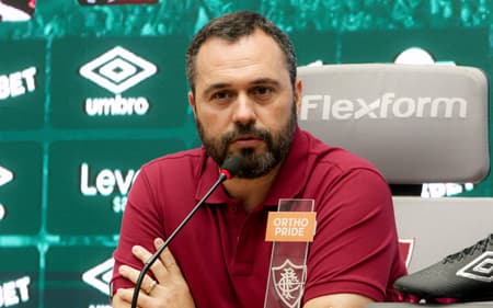 Presidente do Fluminense, Mário Bittencourt durante coletiva de imprensa no CT Carlos Castilho