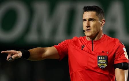 Rafael Rodrigo Klein apitou Flamengo x Vasco (Foto: Cesar Greco/Palmeiras)