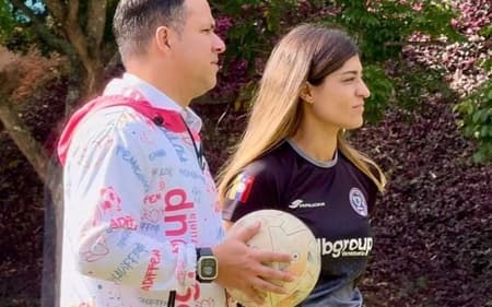 Da Rocha Freddy, presidente do ADIFFEM, clube de futebol feminino da Venezuela. (Foto: acervo pessoal)
