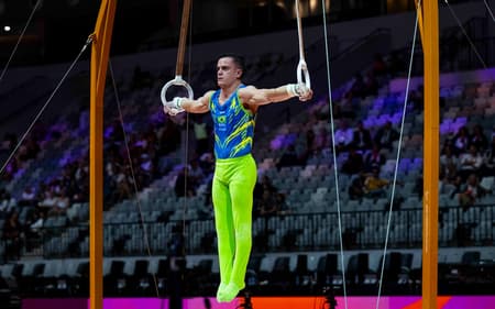 Caio Souza disputou duas finais no Mundial de Ginástica