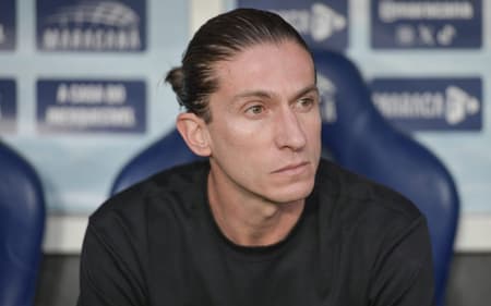 Filipe Luís em Flamengo x Vasco (Foto: Thiago Ribeiro/AGIF)