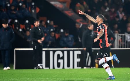 FBL-FRA-LIGUE1-LORIENT-PSG