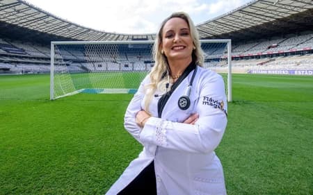 No dia do médico, Flávia Magalhães fala sobre importância do cuidado em futebol feminino. (Foto: Divulgação)